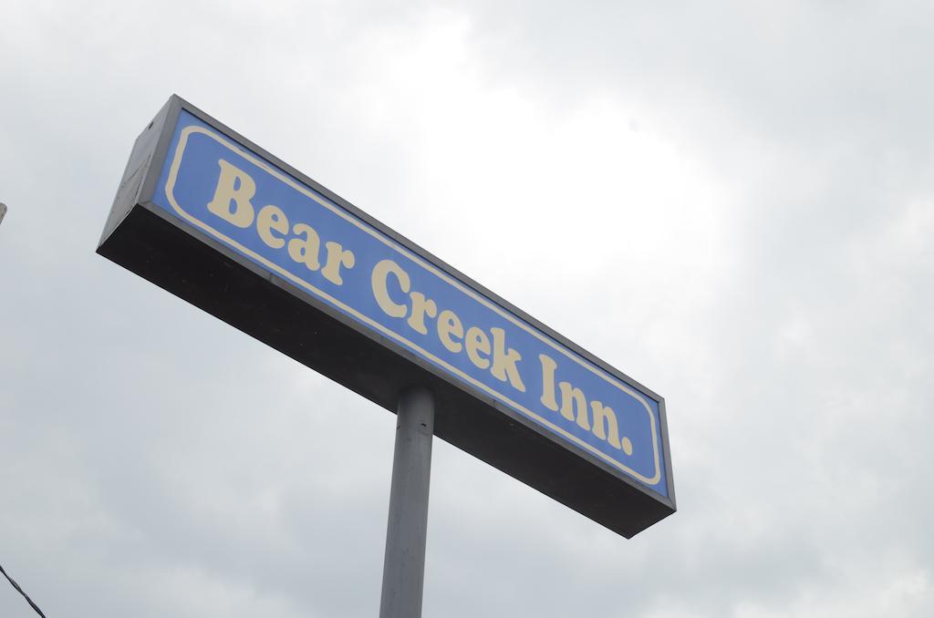Bear Creek Inn Addicks 외부 사진
